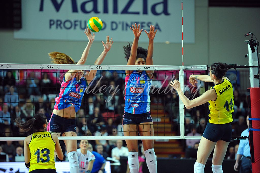 Igor NO-Fenerbahce SK Istanbul (07)